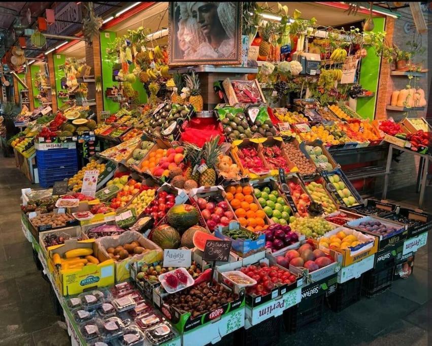 Tipico Y Pintoresco Patio De Vecinos, Con Encanto Séville Extérieur photo